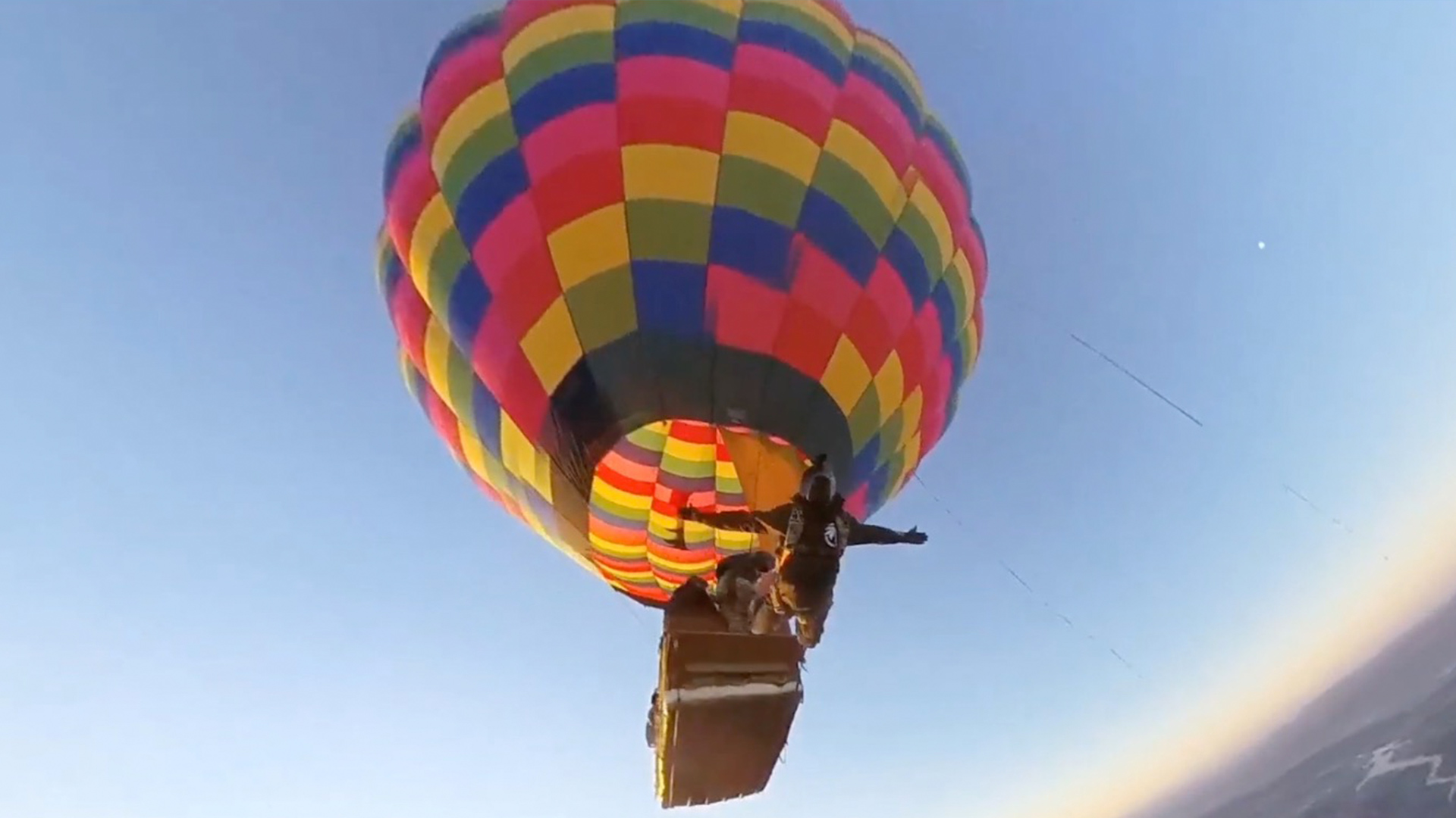 Jumping Out Of A Hot Air Balloon Takes Skydiving To Another Level RTM