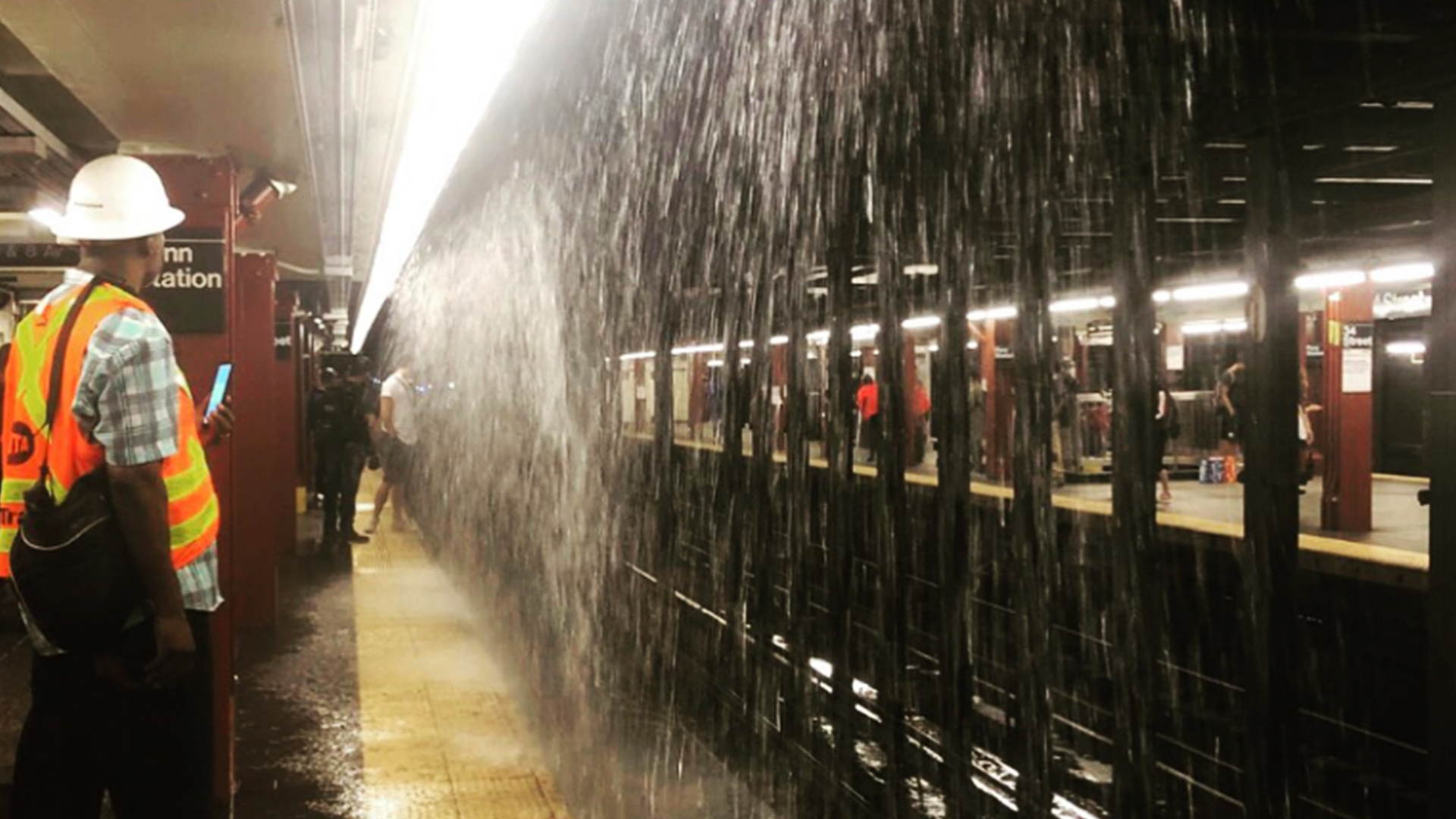 subway nyc flood