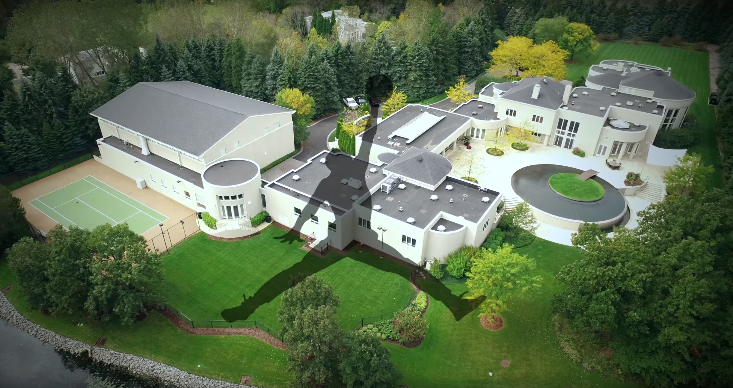 Take A Video Tour Of Michael Jordan s House For Sale RTM 