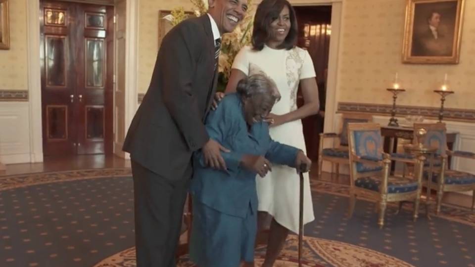 106 Year Old Virginia Mclaurin Cant Help But Dance With Joy At Meeting The Obamas Rtm 