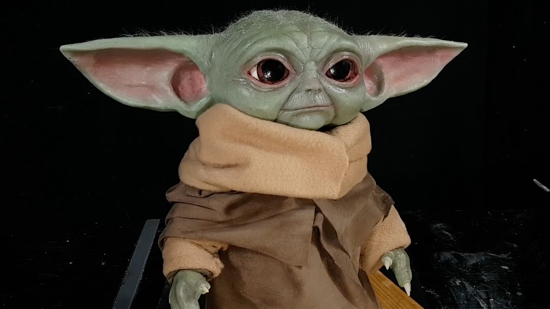 Baby Yoda Sculpture Is As Cute As Can Be | RTM - RightThisMinute