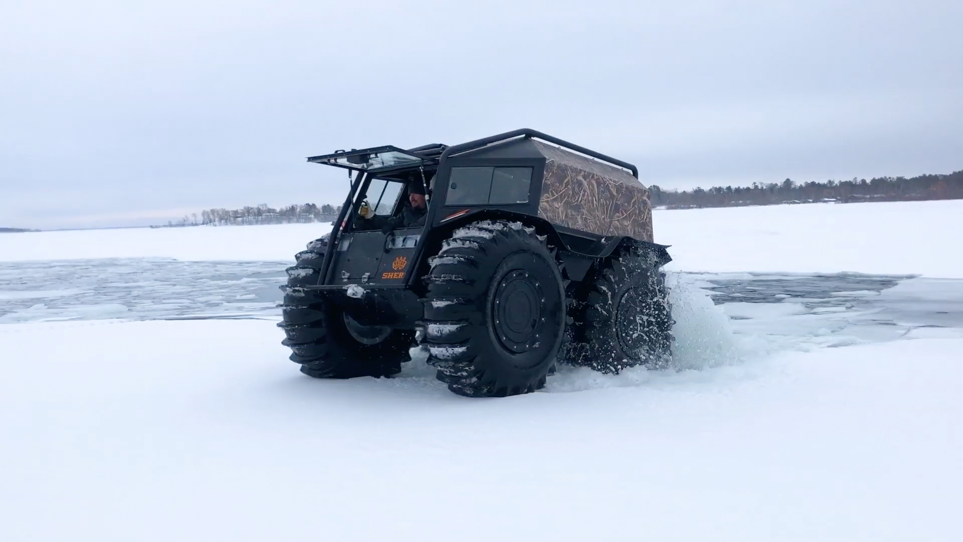 this-amphibious-vehicle-is-the-ultimate-icebreaker-rtm-rightthisminute