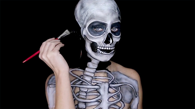 Wonderbaar The Makeup Artist You Love Transforms Into Freaky Skeleton | RTM PX-39