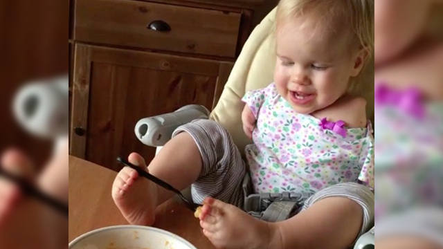 Adorable Toddler Figures Out How To Feed Herself | RTM - RightThisMinute