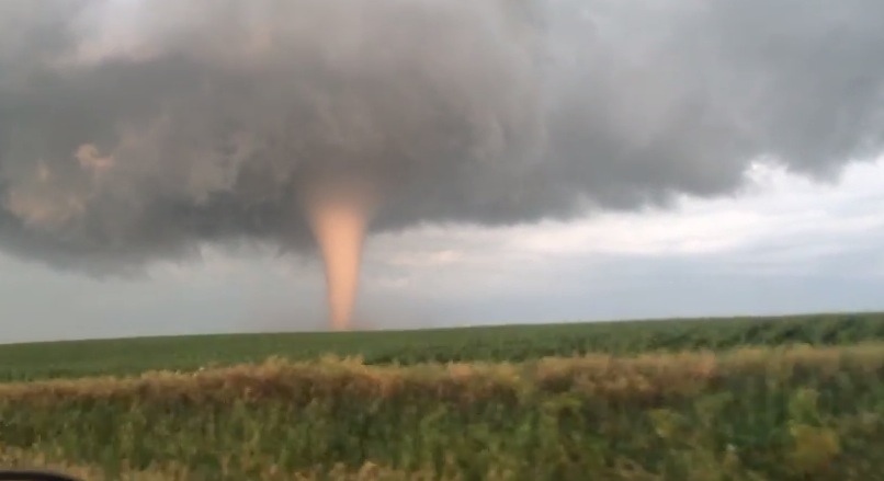 Stunning Footage Shows Formation of Iowa Tornado | RTM - RightThisMinute