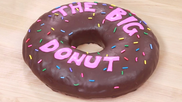 Baker Brings Delicious Donut From Movie To Life | RTM - RightThisMinute